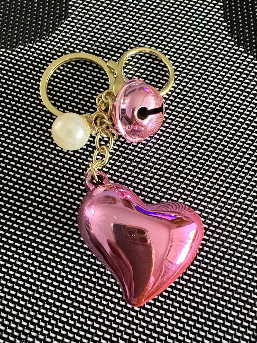 Heart-Shaped Key chain bag charm with pearl and bell